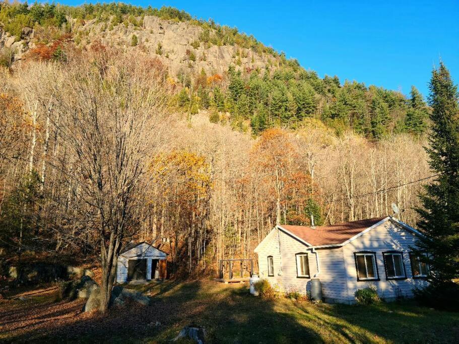 Chalet Falaise By Chalets Nabu Villa Saint-Alexis-des-Monts Exterior foto